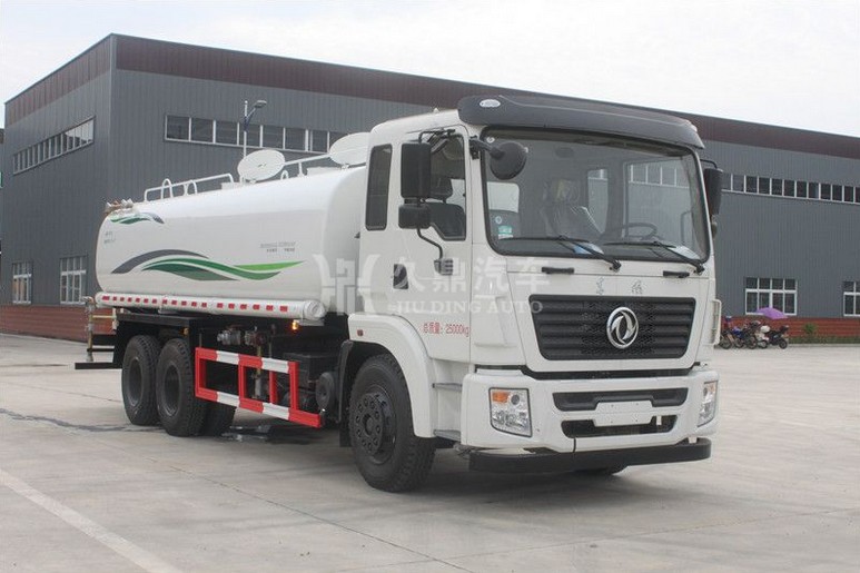 20噸(20方)東風(fēng)后八輪綠化灑水車圖片 20噸(20方)東風(fēng)后八輪綠化灑水車圖片