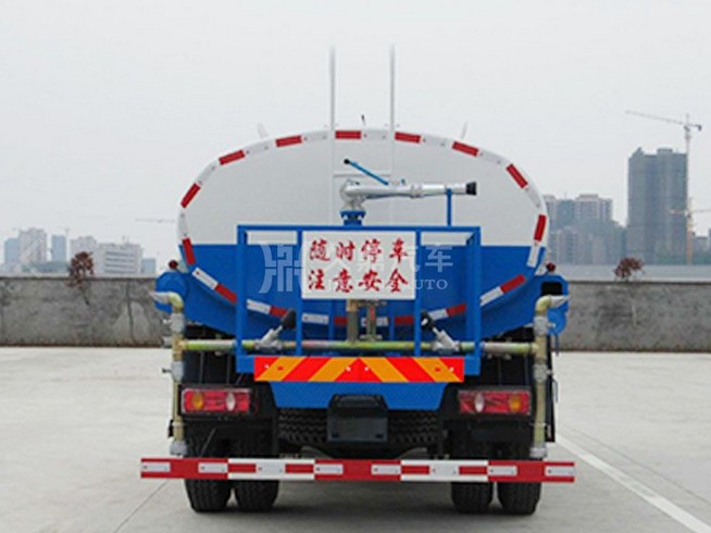12噸(12方)東風御虎綠化灑水車廠家價格4