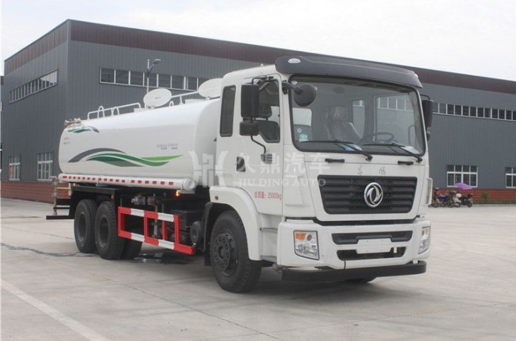 東風商用15噸環(huán)衛(wèi)灑水車圖片 東風商用15噸環(huán)衛(wèi)灑水車圖片