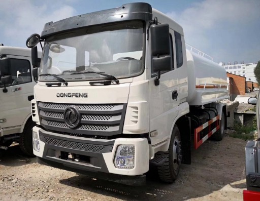 東風錦程12噸綠化灑水車廠家價格2