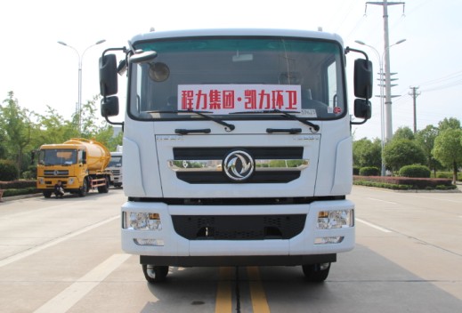 東風多利卡D9灑水車 東風多利卡D9灑水車