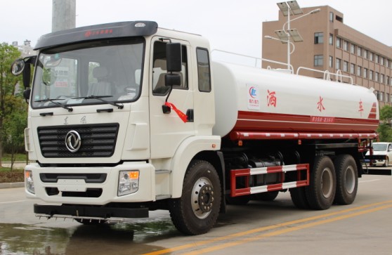 東風齊星駕駛室22噸后雙橋灑水車高清圖片 東風齊星駕駛室22噸后雙橋灑水車高清圖片