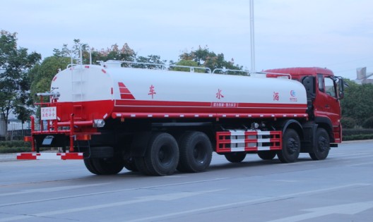 �|�L����ǰ�ĺ�˞�ˮ܇����DƬ