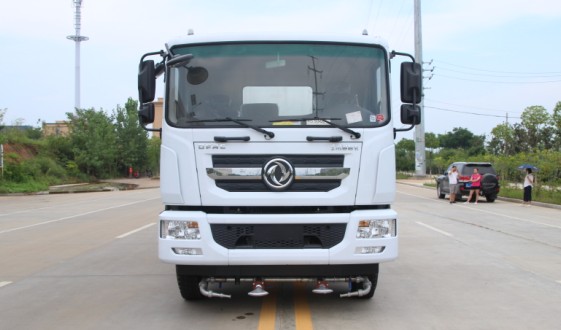 �|�L������D9��ˮ܇���F�ڣ��E�A�ޣ�����DƬ