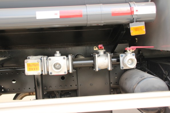 �|�L������D9�A���։m܇����DƬ