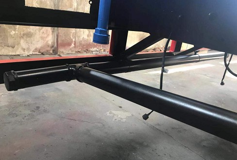 ��ˮ܇��β�����U(xi��n)��λ�ü��b������ˮ�b��