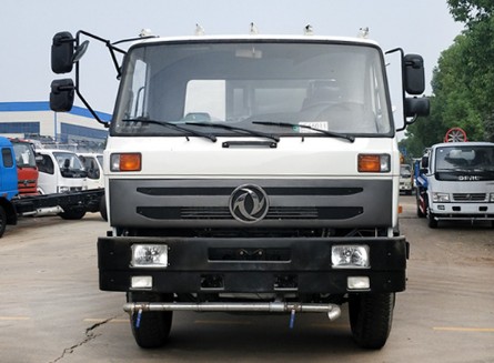 10方東風(fēng)老款153底盤多功能抑塵車圖片 10方東風(fēng)老款153底盤多功能抑塵車圖片