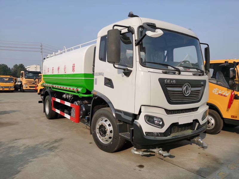 12噸灑水車圖片_12-15噸國六東風天錦KR綠化灑水車價格3