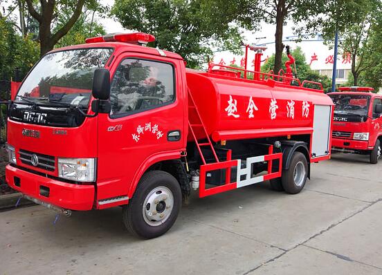 東風小型消防車圖片 東風小型消防車圖片