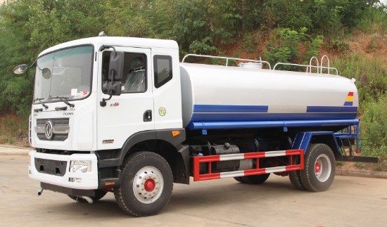 15���|�L������D9��ˮ܇�DƬ