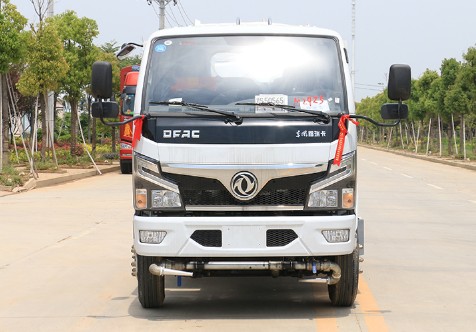 國(guó)六4噸東風(fēng)小福瑞卡藍(lán)牌噴霧灑水車 國(guó)六4噸東風(fēng)小福瑞卡藍(lán)牌噴霧灑水車