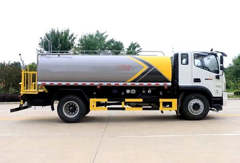 國六15方福田瑞沃ES7灑水車圖片 國六15方福田瑞沃ES7灑水車圖片