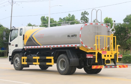 國(guó)六福田時(shí)代新領(lǐng)航12方灑水車 國(guó)六福田時(shí)代新領(lǐng)航12方灑水車