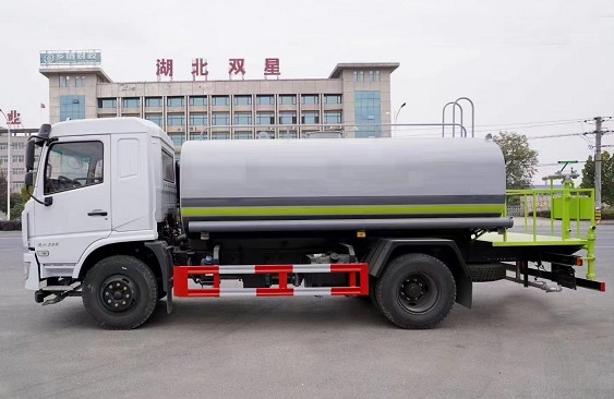 ��(gu��)��12���|�L(f��ng)����D3��ˮ܇