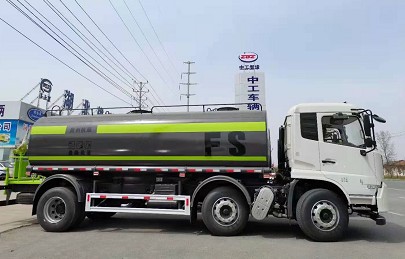 ����20���|�L(f��ng)���\С���S��ˮ܇�෽λ�DƬ