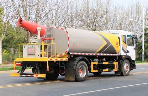 國六東風多利卡D9灑水車圖片 國六東風多利卡D9灑水車圖片