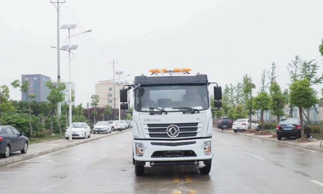 �����|�L(f��ng)����12����ˮ܇