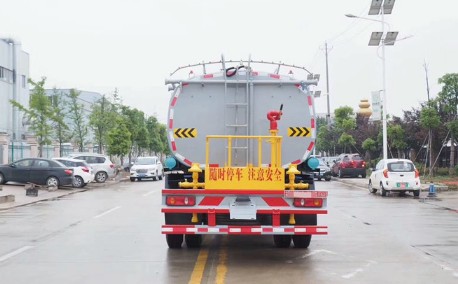 �����|�L(f��ng)����12����ˮ܇