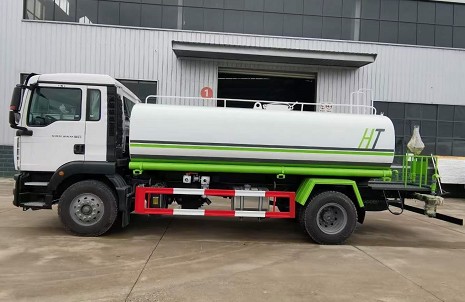 ���������ǵ¿�15����ˮ܇�DƬ