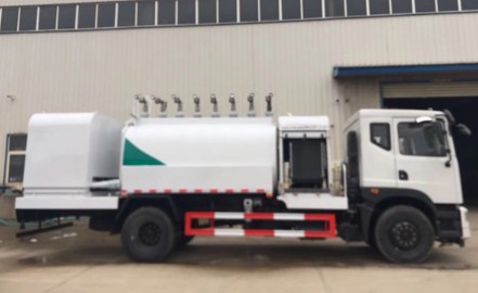 ���ƶ๦���։m܇(ch��)�DƬ