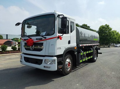 東風股份灑水車圖片 東風股份灑水車圖片