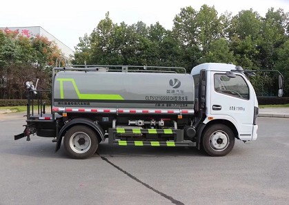 �����|�L����8����ˮ܇