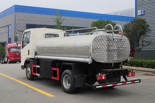 5�����P��\ˮ܇�DƬ