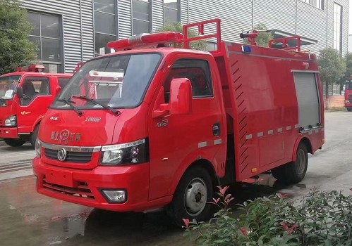 �����|�L;��С���{������܇