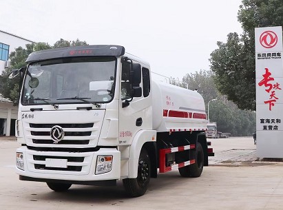 國(guó)六12方東風(fēng)錦程V6灑水車圖片 國(guó)六12方東風(fēng)錦程V6灑水車圖片