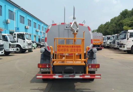 �|�L5����ˮ܇