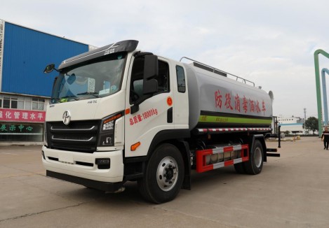 大運(yùn)祥龍16.5方防役消毒灑水車 大運(yùn)祥龍16.5方防役消毒灑水車