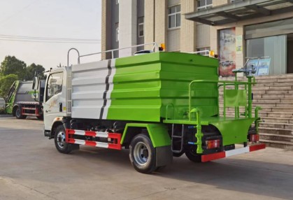 重汽豪沃7方藍牌灑水車 重汽豪沃7方藍牌灑水車