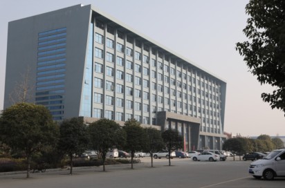 ������˾����