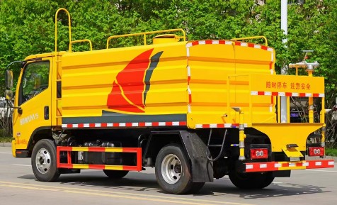 福田領航M5藍牌7方灑水車_程力威牌CLW5045TYH6SL型路面養護車 福田領航M5藍牌7方灑水車_程力威牌CLW5045TYH6SL型路面養護車