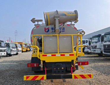 二手東風(fēng)華神12方灑水車帶霧炮_二手凱力12方霧炮灑水車4