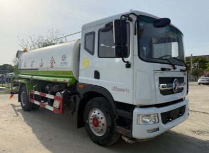 新疆二手灑水車_二手15方六缸灑水車_附近二手灑水車交易市場 新疆二手灑水車_二手15方六缸灑水車_附近二手灑水車交易市場
